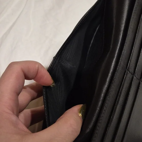 YSL Yves Saint Laurent Black and Gold Wallet - Picture 9 of 11